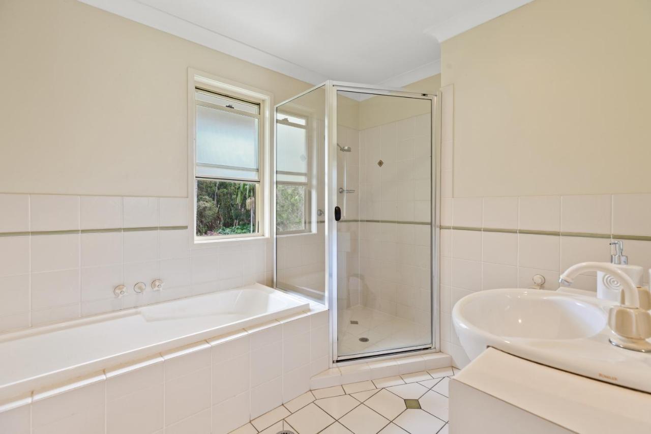 Treetops Lakeside Apartments Byron Bay Esterno foto