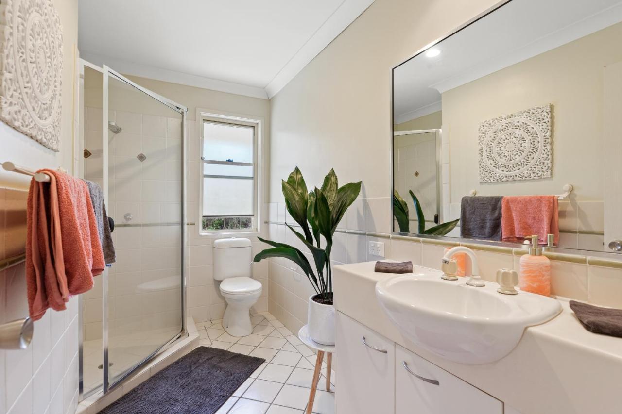 Treetops Lakeside Apartments Byron Bay Esterno foto